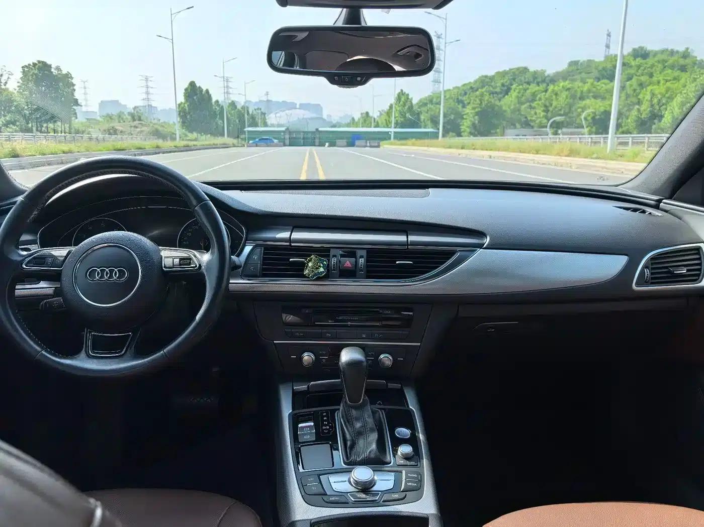 Audi A6L 2018 30th Anniversary Edition 35 TFSI Sport — миниатюра 9