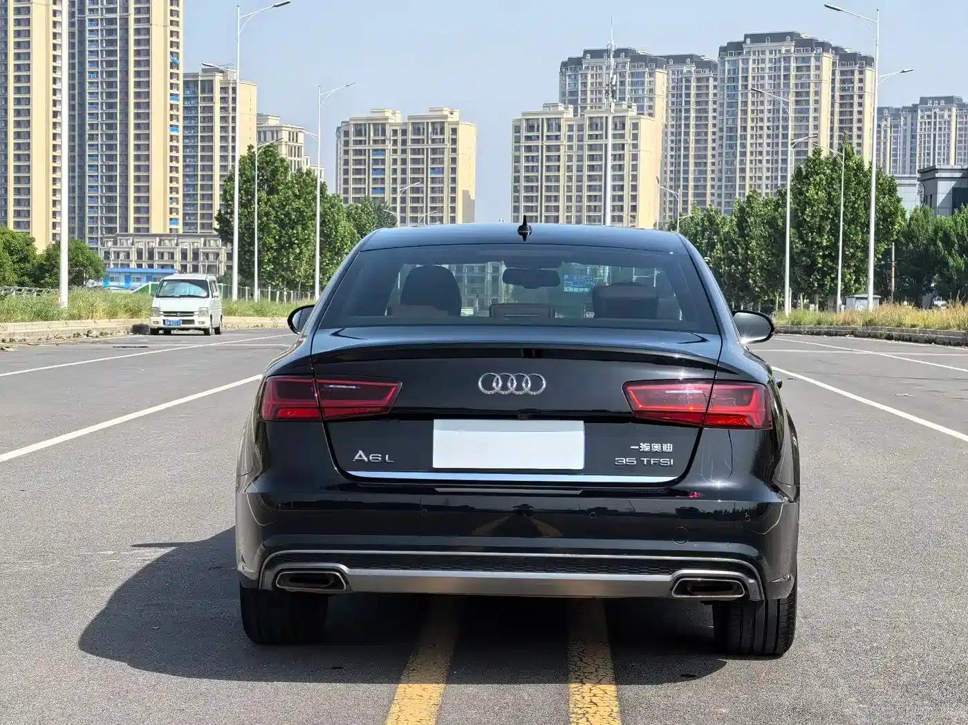 Audi A6L 2018 30th Anniversary Edition 35 TFSI Sport — миниатюра 10