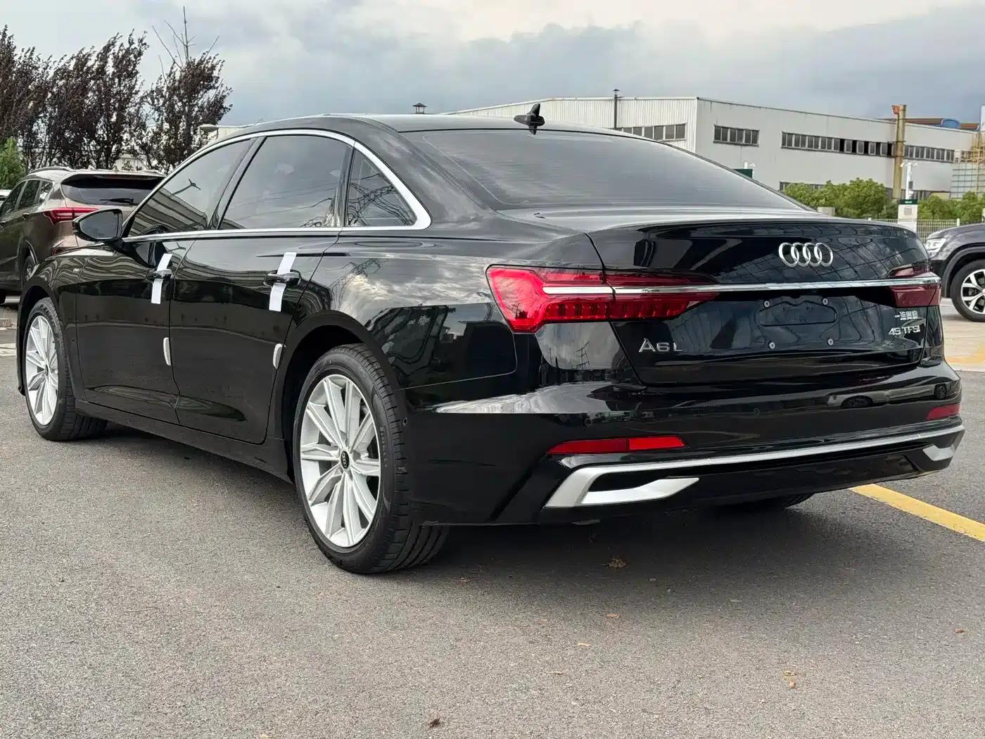 Audi A6L 2024 45 TFSI Premium Dynamic Edition — миниатюра 19