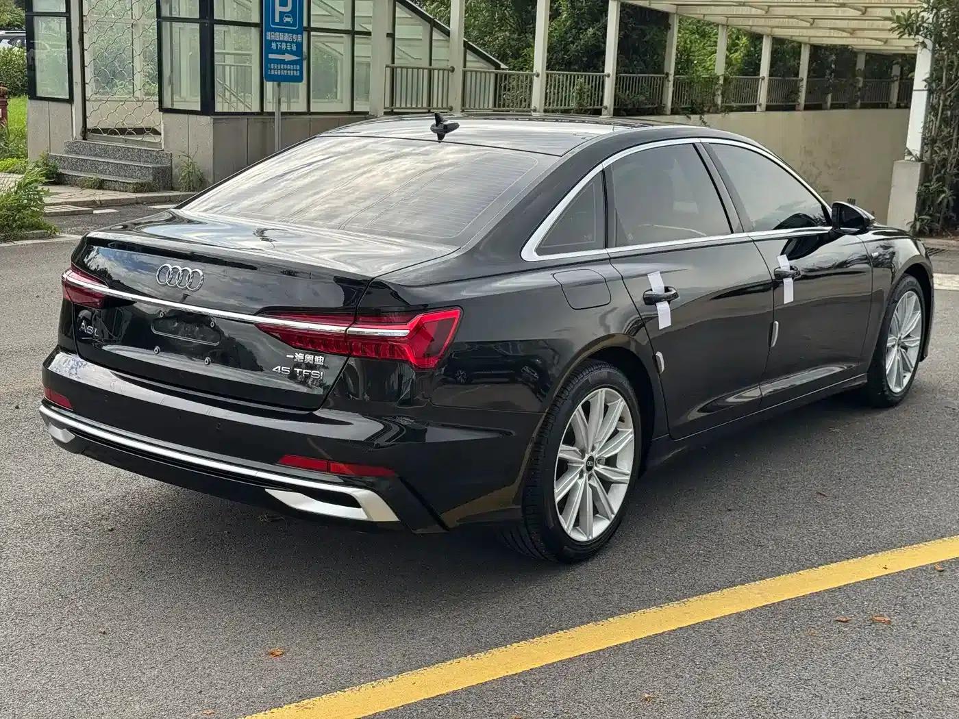 Audi A6L 2024 45 TFSI Premium Dynamic Edition — миниатюра 27