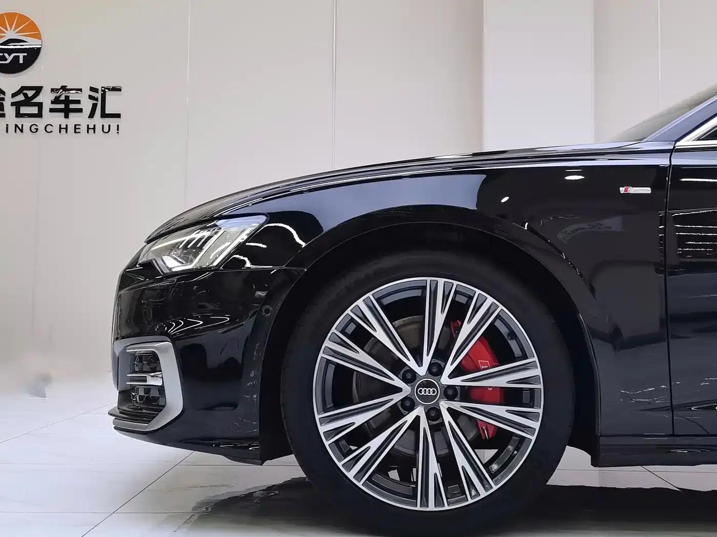 Audi A6L 2023 Facelift 45 TFSI Dynamic Edition — миниатюра 16