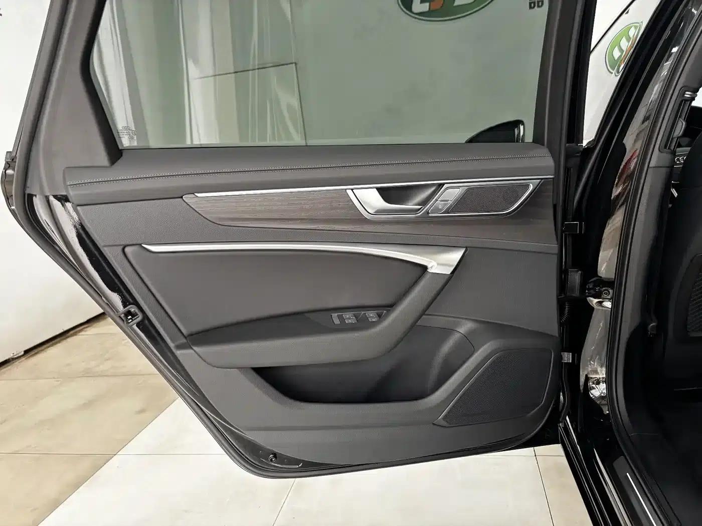 Audi A6L 2025 45 TFSI quattro Premium Dynamic Edition — миниатюра 20