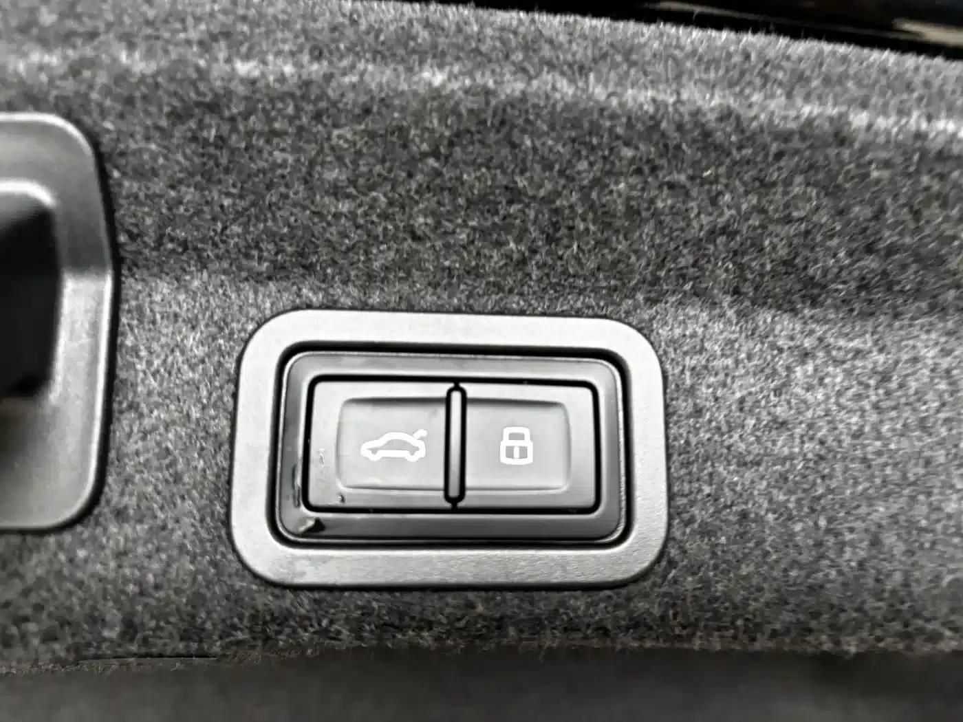 Audi A6L 2025 45 TFSI quattro Premium Dynamic Edition — миниатюра 28