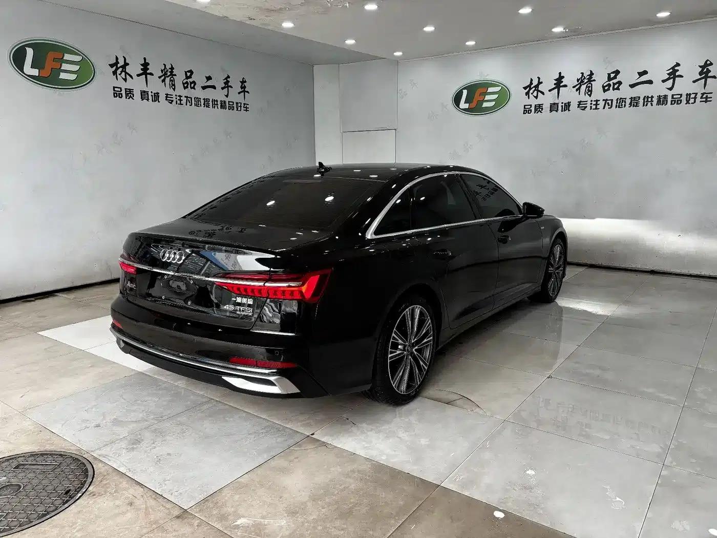 Audi A6L 2025 45 TFSI quattro Premium Dynamic Edition — миниатюра 5