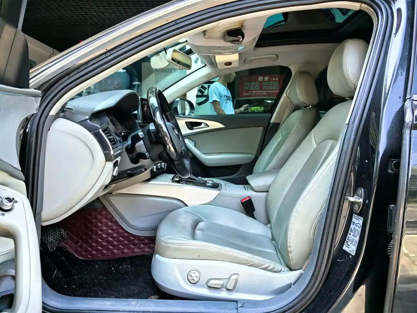 Audi A6L 2012 TFSI Standard Edition — миниатюра 11