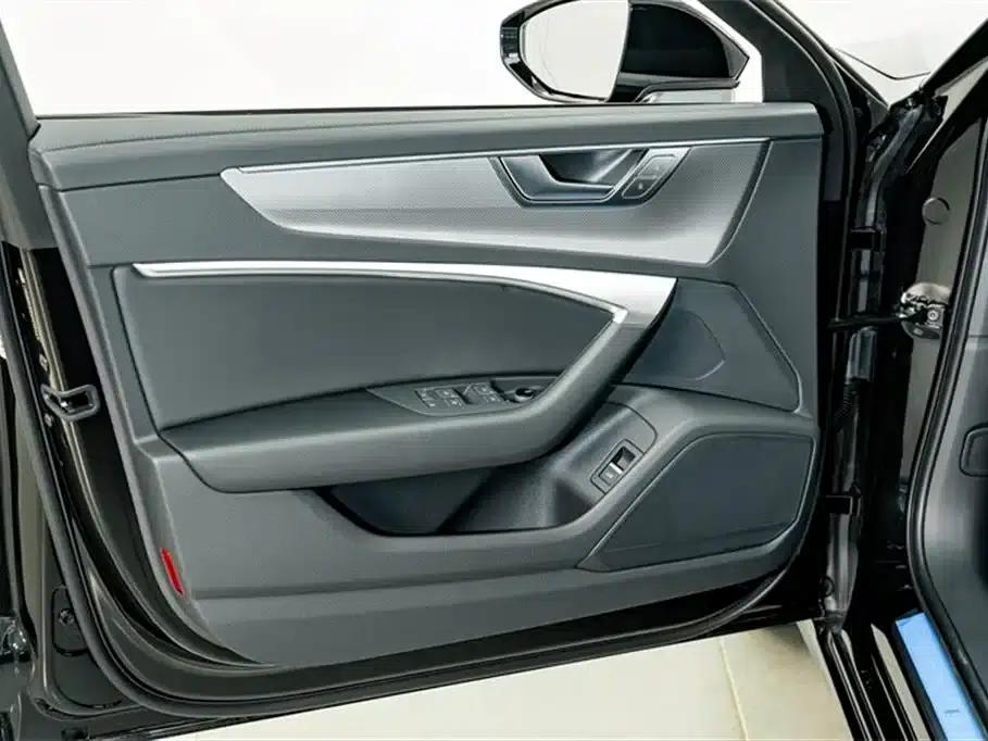 Audi A6L 2025 Facelift 40 TFSI Luxury Dynamic — миниатюра 16