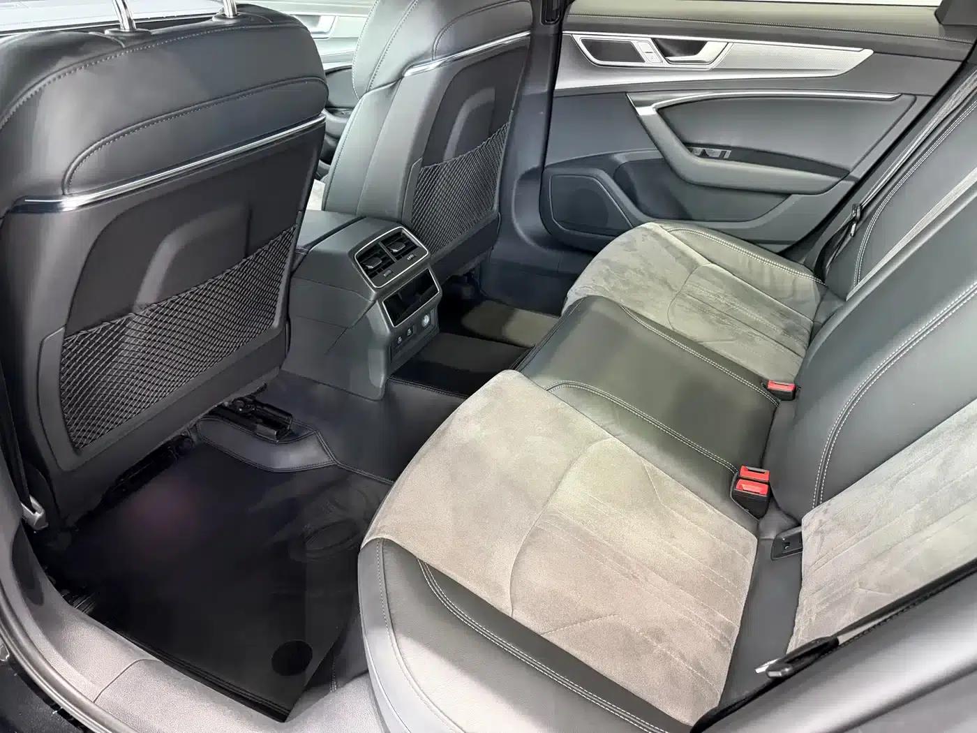 Audi A6L 2024 45 TFSI Premium Dynamic Edition — миниатюра 13