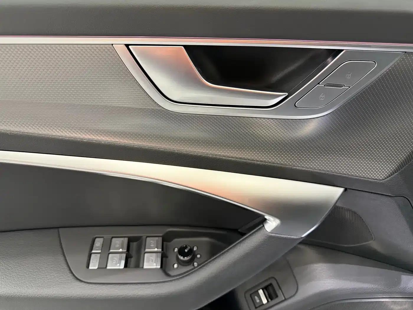 Audi A6L 2024 45 TFSI Premium Dynamic Edition — миниатюра 15