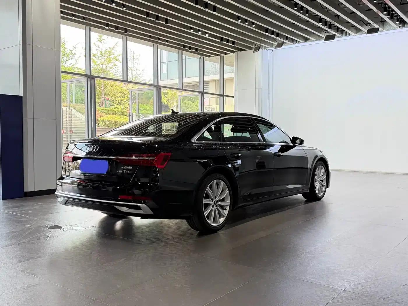 Audi A6L 2024 45 TFSI Premium Dynamic Edition — миниатюра 16