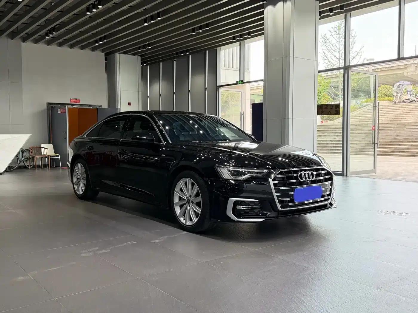 Audi A6L 2024 45 TFSI Premium Dynamic Edition — миниатюра 3