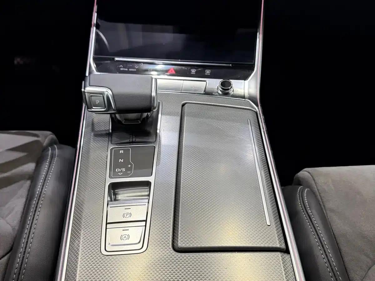 Audi A6L 2024 45 TFSI Premium Dynamic Edition — миниатюра 9
