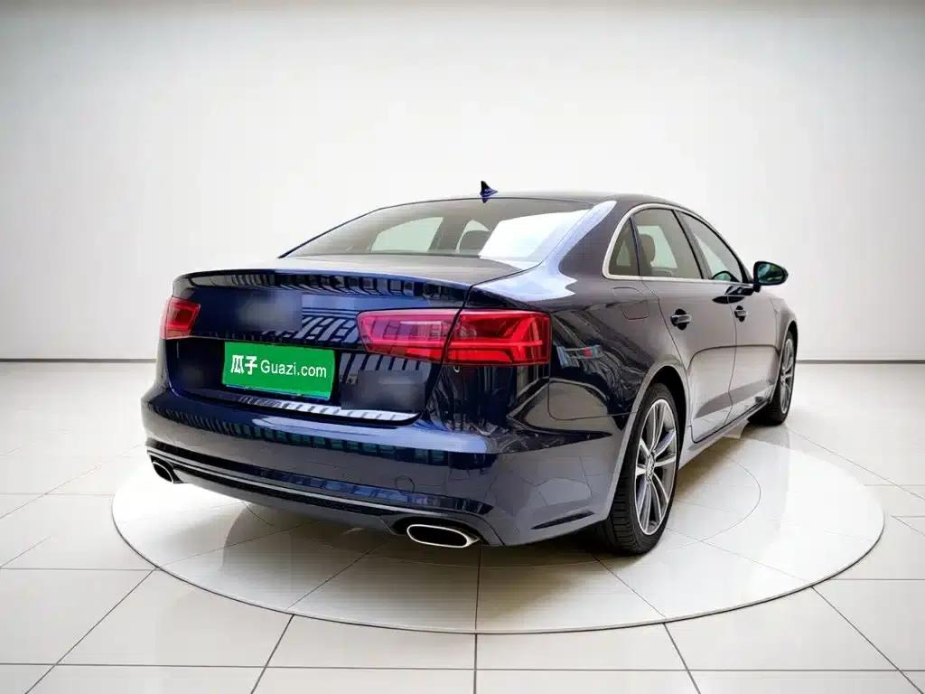 Audi A6L 2018 30th Anniversary Edition 35 TFSI Fashion Model — миниатюра 3