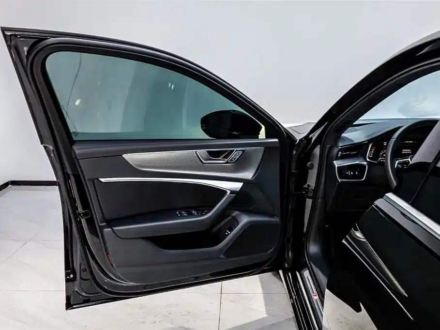 Audi A6L 2023 Facelift 45 TFSI Dynamic Edition — миниатюра 8