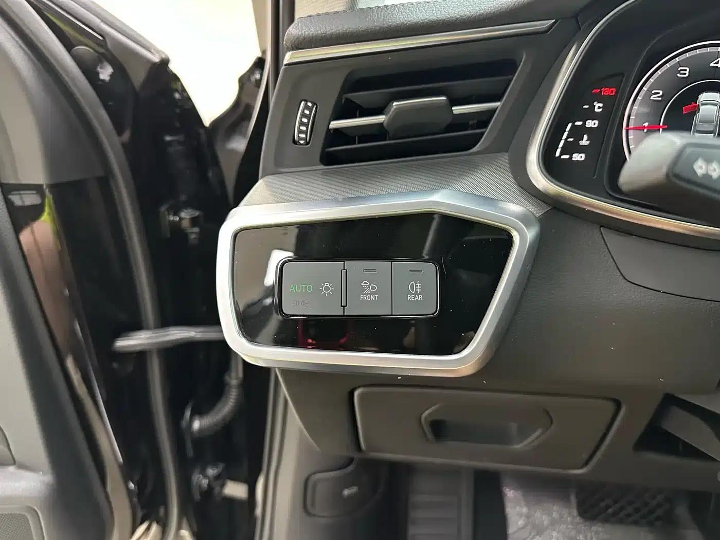 Audi A6L 2022 45 TFSI quattro Premium Elegance — миниатюра 13