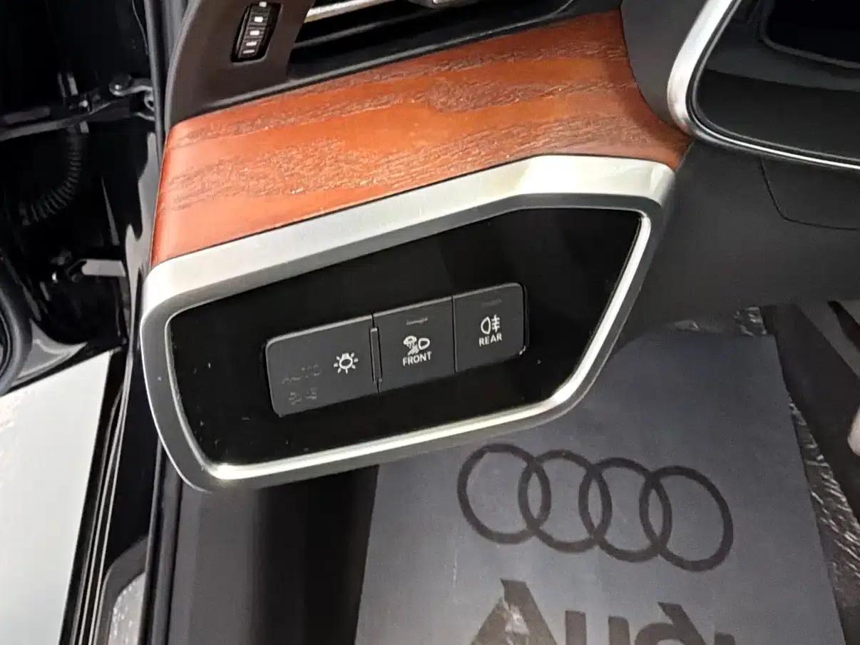 Audi A6L 2021 40 TFSI Luxury Dynamic — миниатюра 10