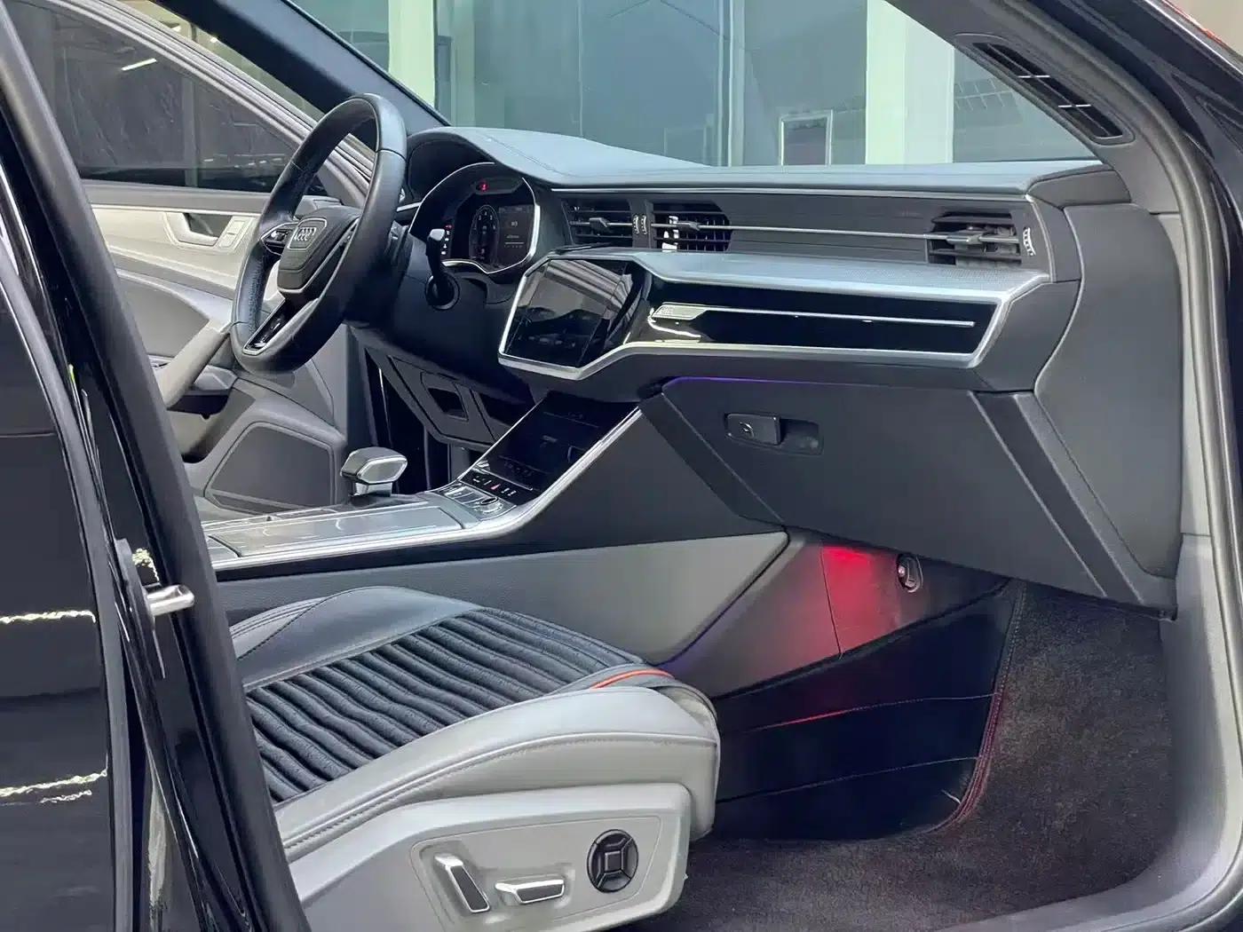 Audi A6L 2024 45 TFSI Premium Dynamic Edition — миниатюра 14