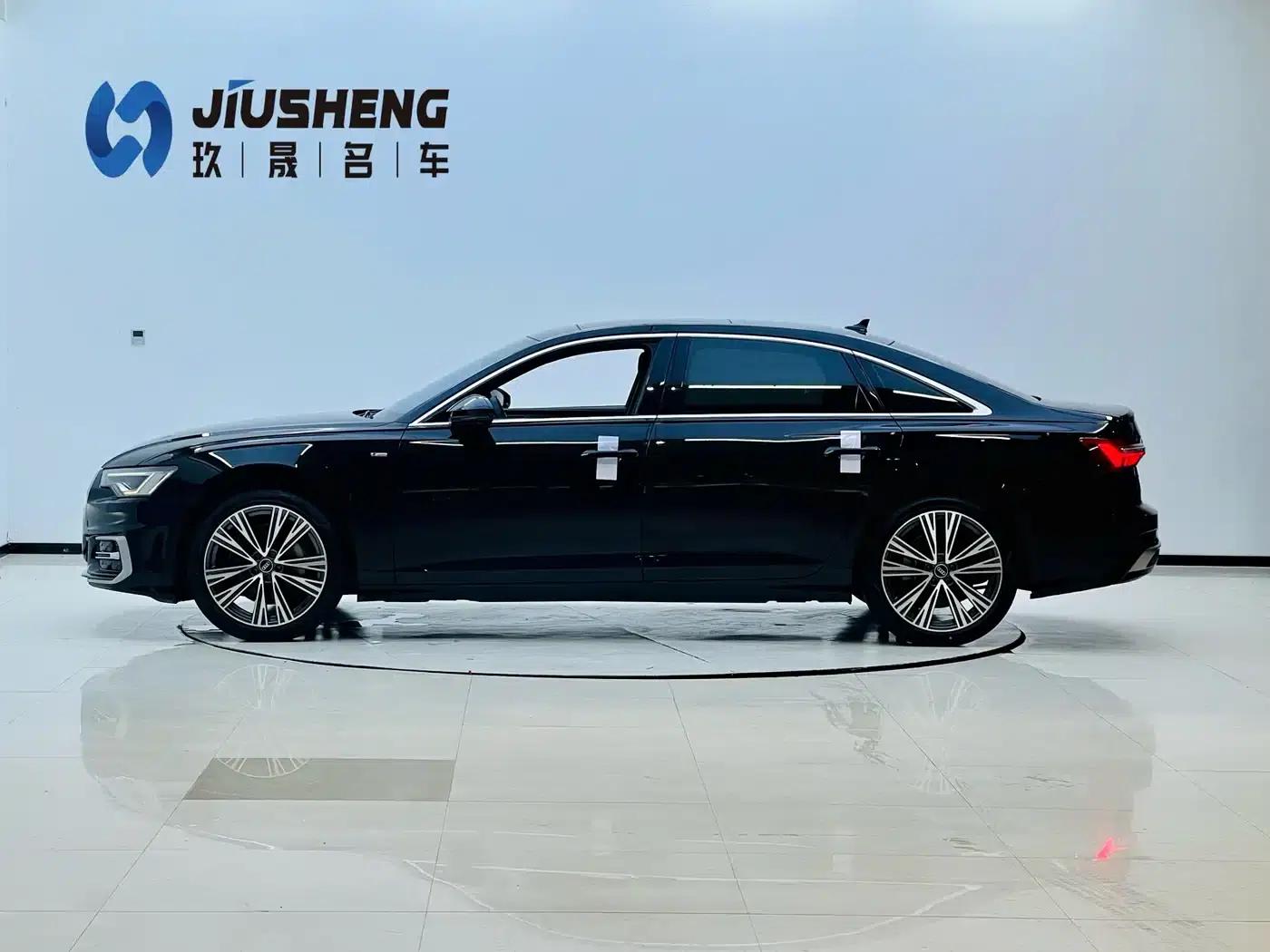 Audi A6L 2024 45 TFSI quattro Premium Dynamic Edition — миниатюра 3