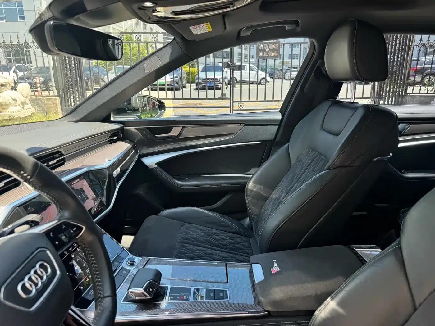 Audi A6L 2021 55 TFSI quattro Flagship Dynamic Edition — миниатюра 24