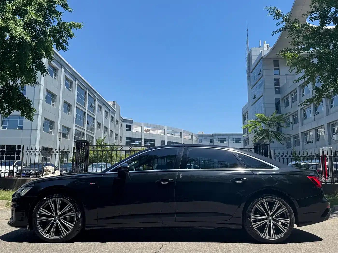Audi A6L 2021 55 TFSI quattro Flagship Dynamic Edition — миниатюра 8