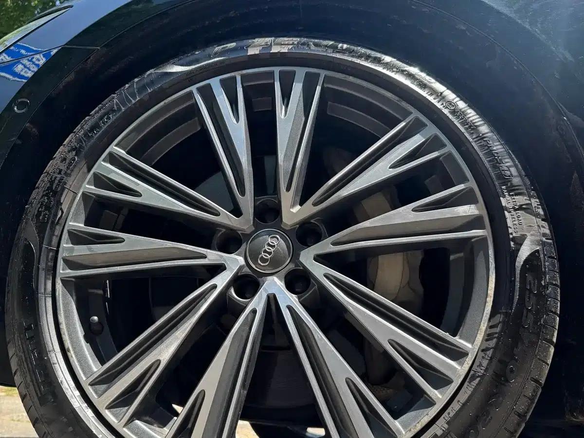 Audi A6L 2021 55 TFSI quattro Flagship Dynamic Edition — миниатюра 10