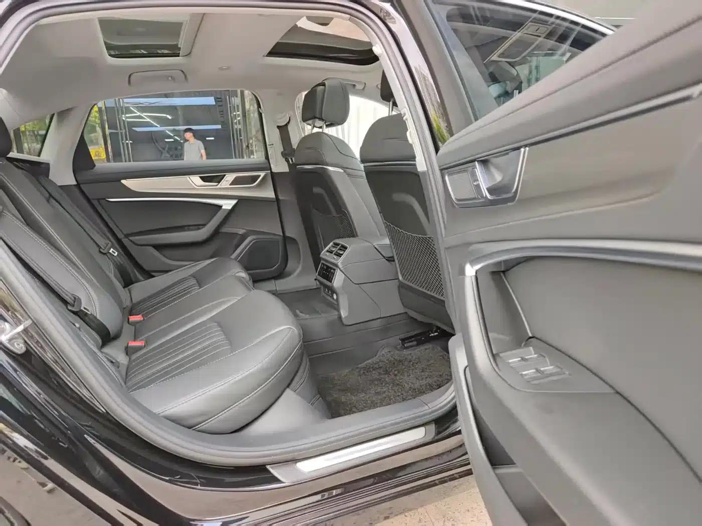 Audi A6L 2023 45 TFSI Premium Dynamic Edition — миниатюра 19