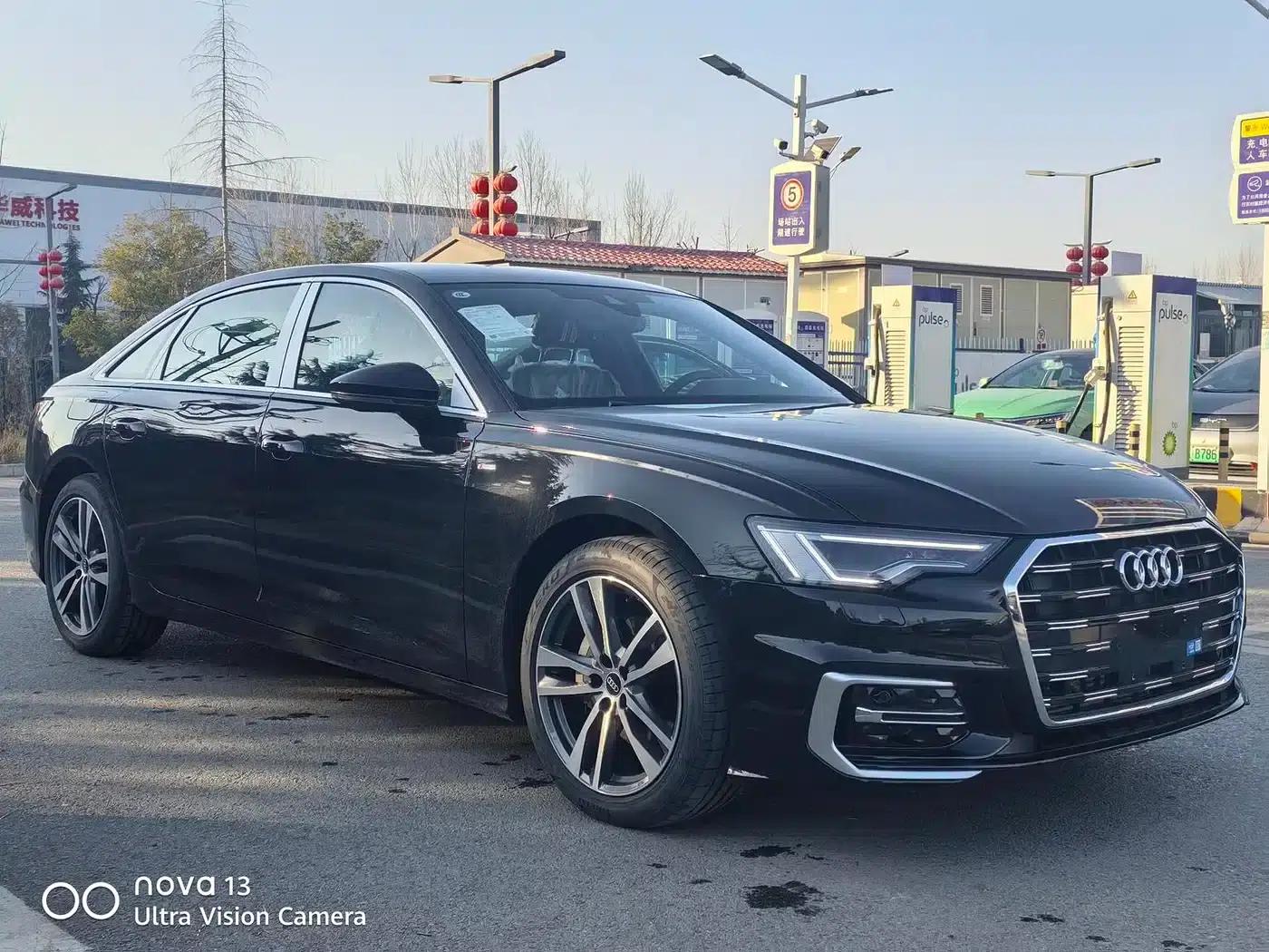 Audi A6L 2025 40 TFSI Luxury Dynamic — миниатюра 3