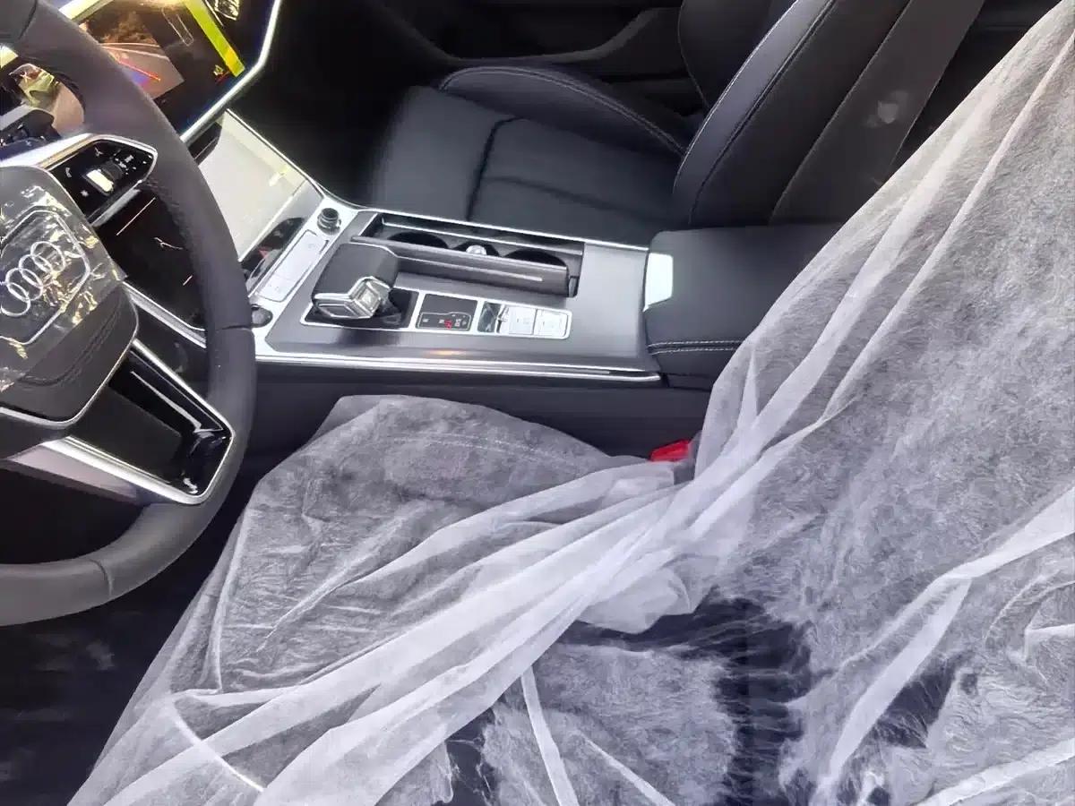 Audi A6L 2025 40 TFSI Luxury Dynamic — миниатюра 7