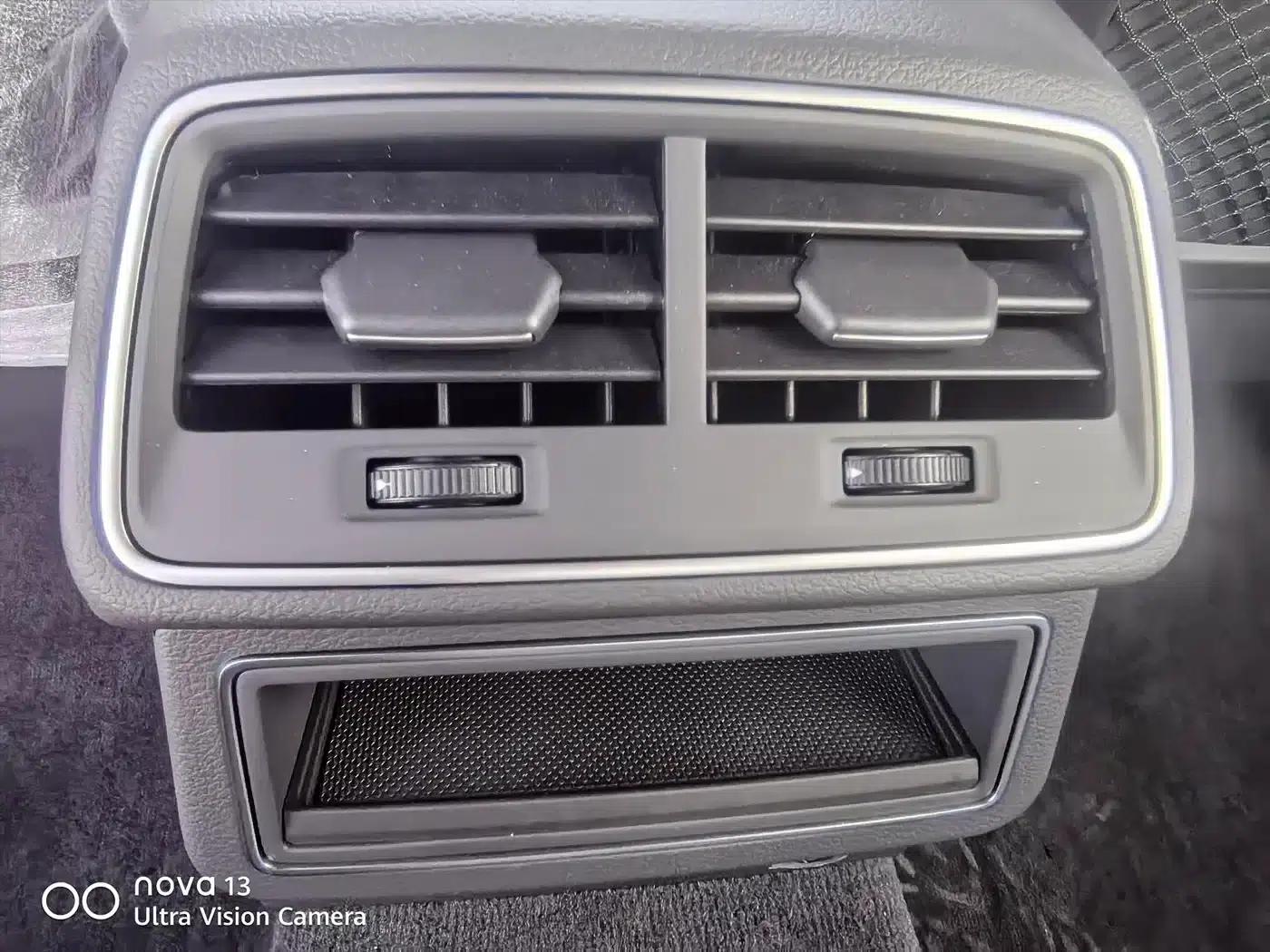 Audi A6L 2025 40 TFSI Luxury Dynamic — миниатюра 10
