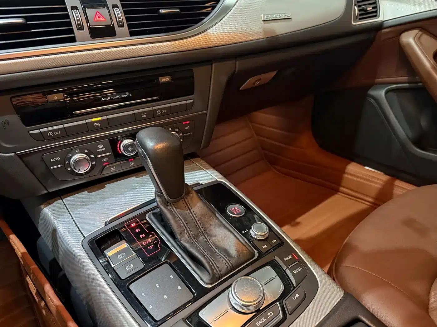 Audi A6L 2018 30th Anniversary Edition TFSI Progressive — миниатюра 14