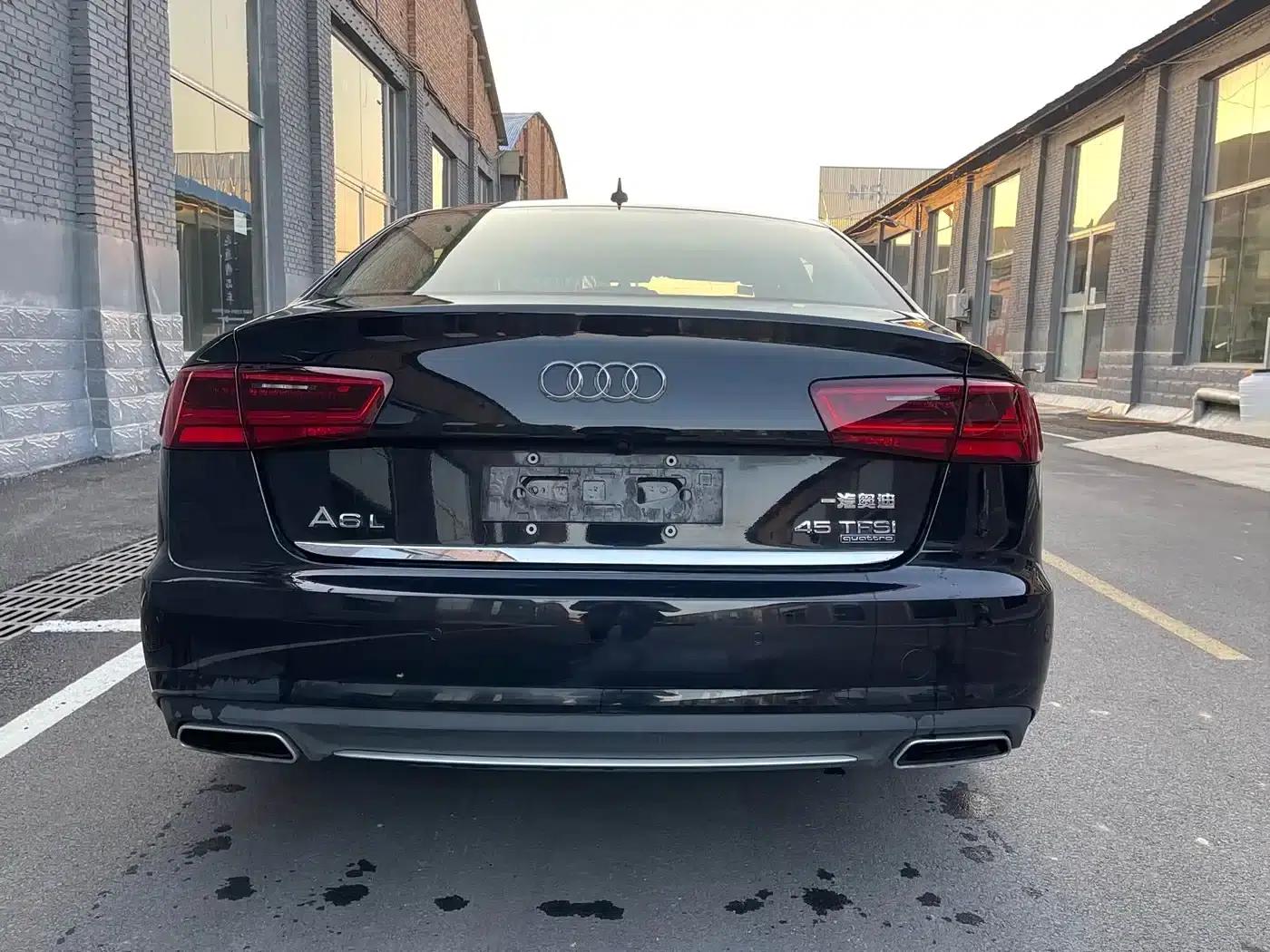 Audi A6L 2018 30th Anniversary Edition 35 TFSI Sport — миниатюра 2