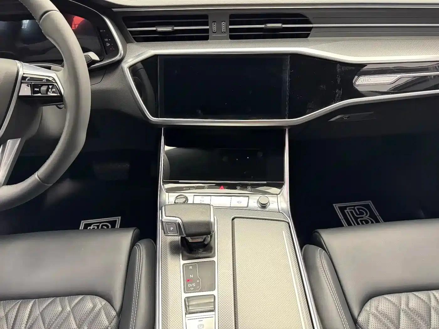 Audi A6L 2025 45 TFSI Premium Dynamic Edition — миниатюра 7