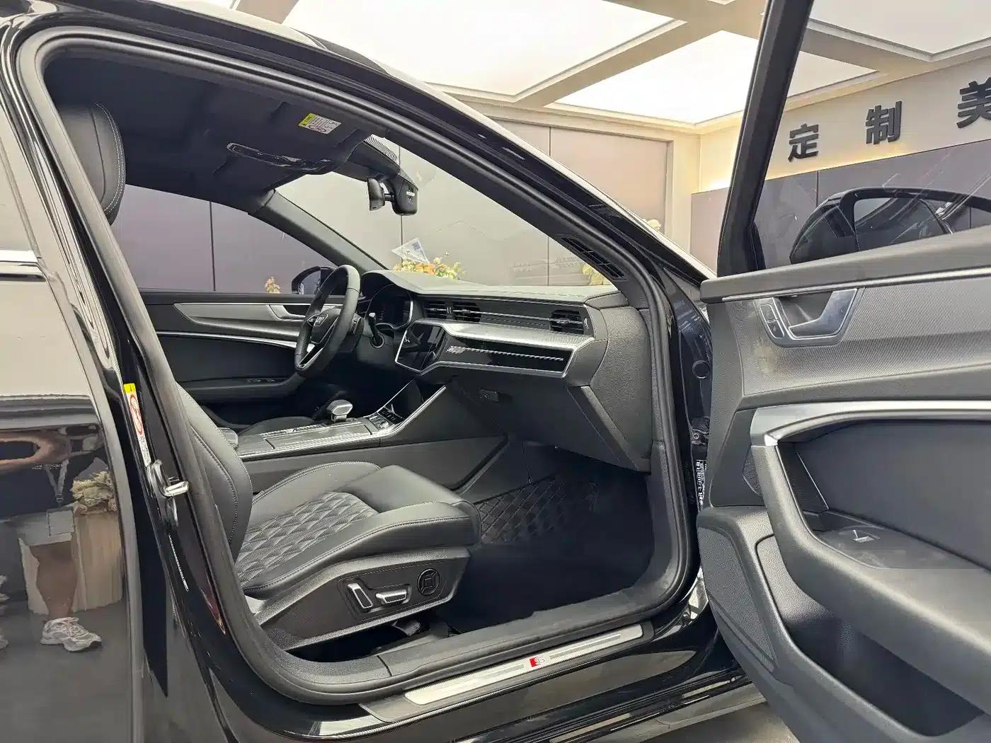 Audi A6L 2025 45 TFSI Premium Dynamic Edition — миниатюра 8