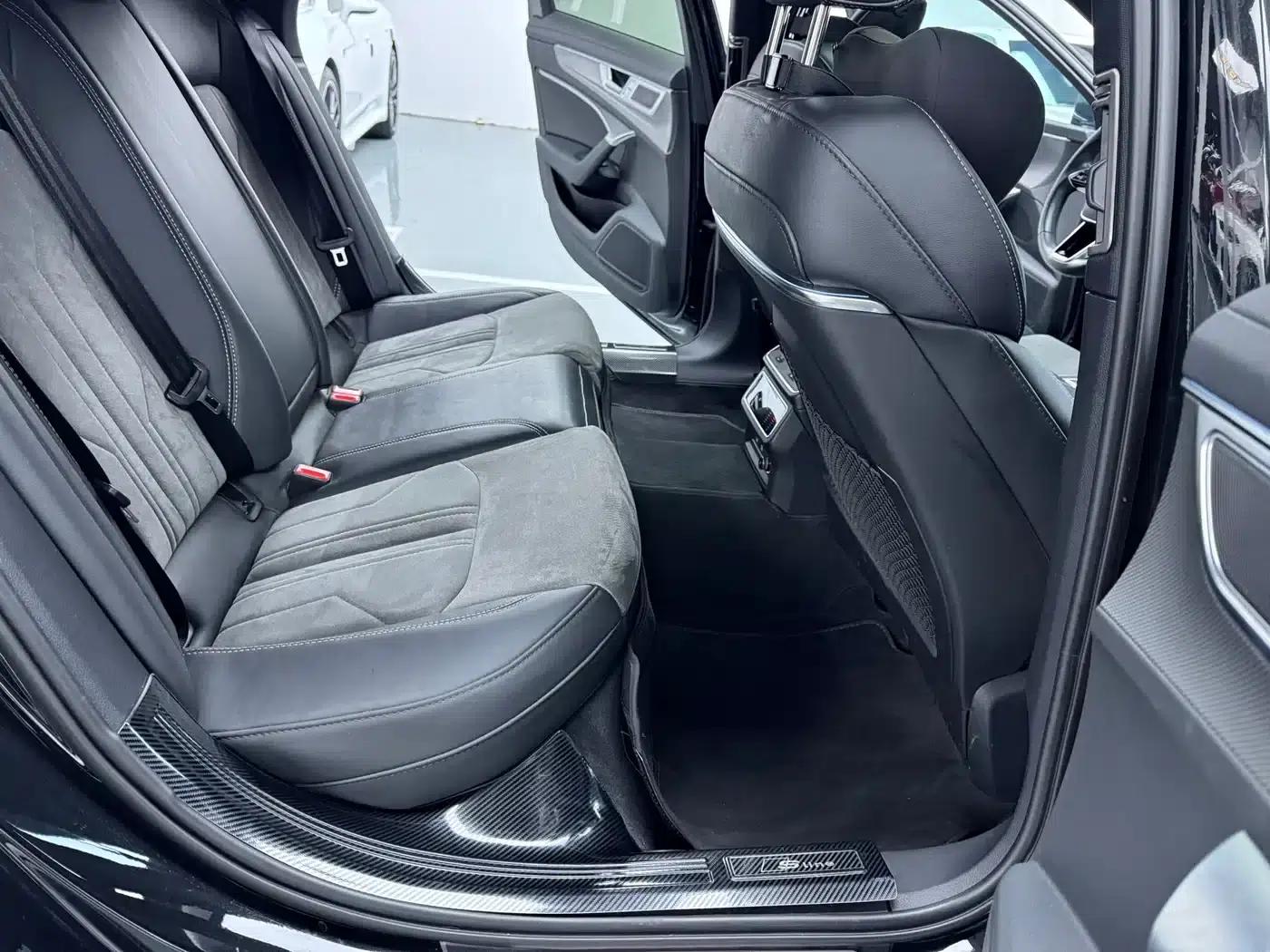 Audi A6L 2023 45 TFSI Premium Dynamic Edition — миниатюра 13