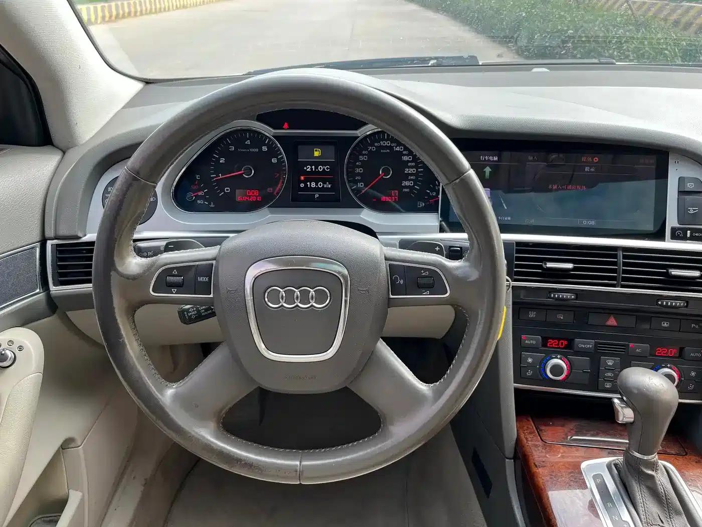 Audi A6L 2010 2.4L Technology Edition — миниатюра 9