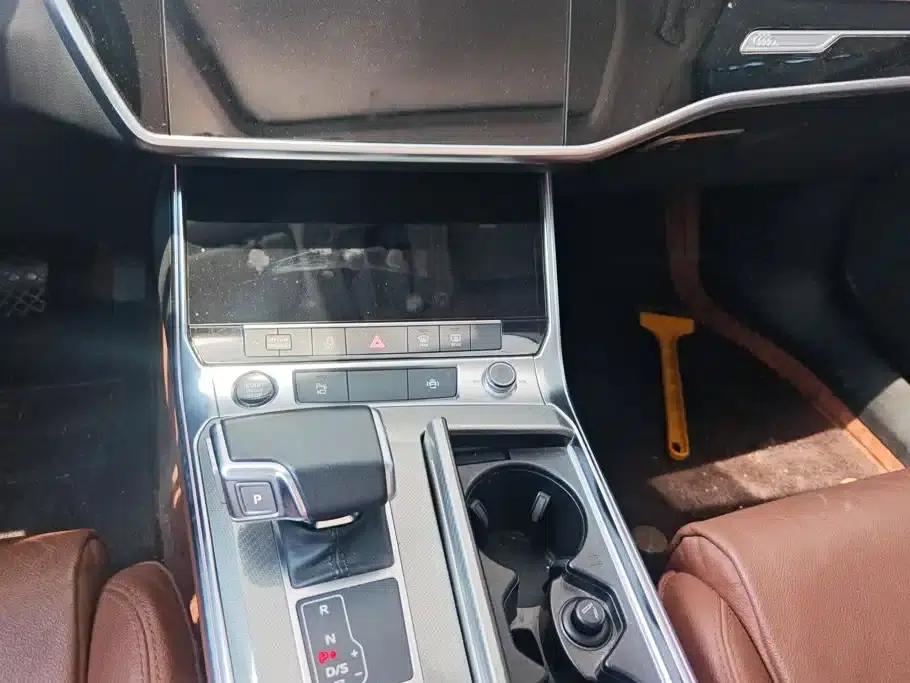 Audi A6L 2022 45 TFSI Premium Dynamic Edition — миниатюра 16