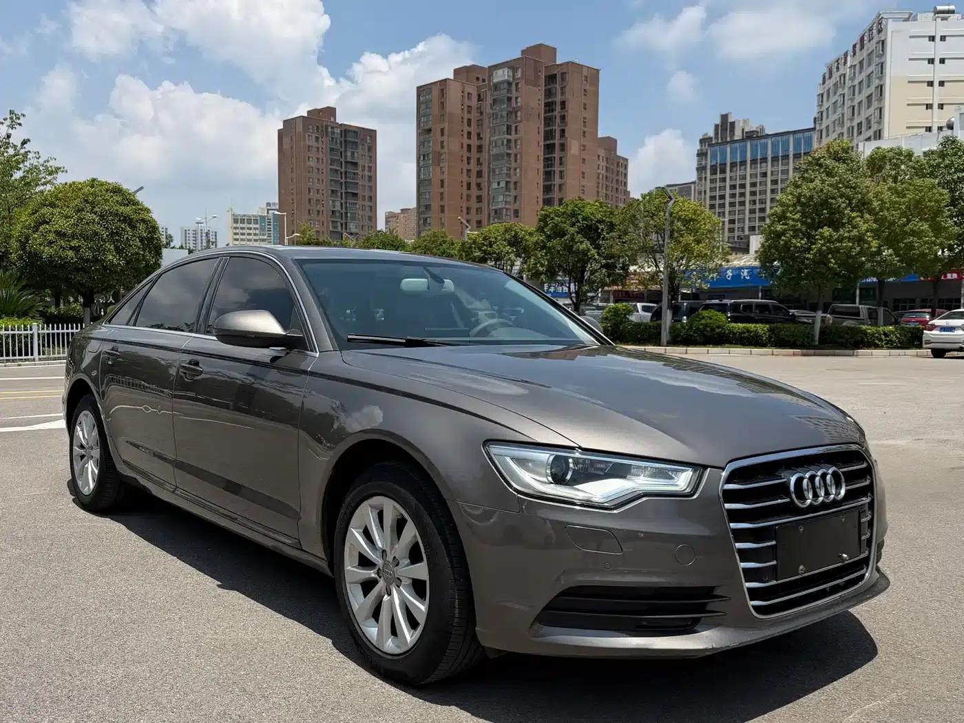 Audi A6L 2014 TFSI Standard Edition — миниатюра 3