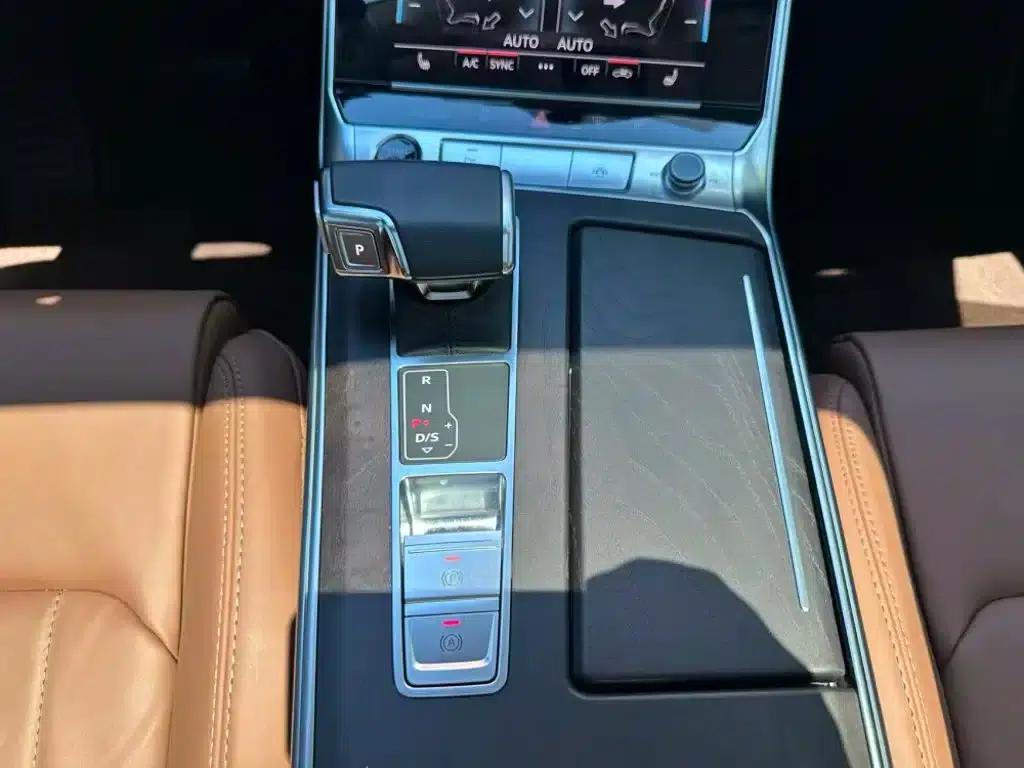 Audi A6L 2023 45 TFSI quattro Premium Elegance — миниатюра 18