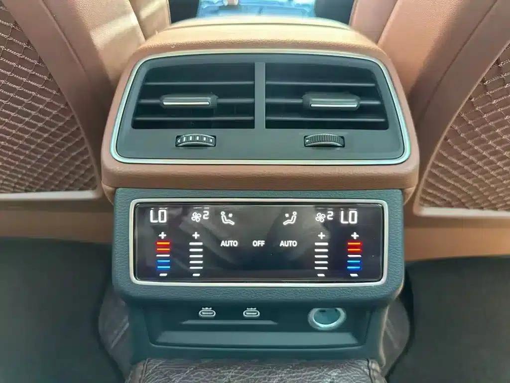 Audi A6L 2023 45 TFSI quattro Premium Elegance — миниатюра 19