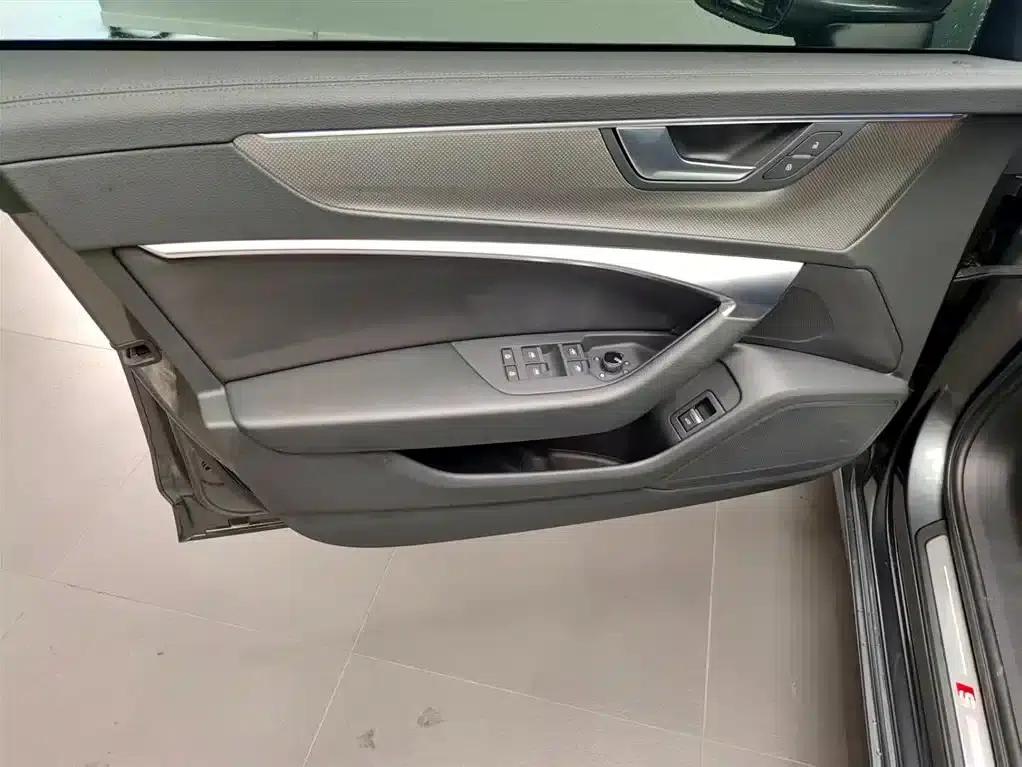Audi A6L 2021 40 TFSI Luxury Dynamic — миниатюра 21