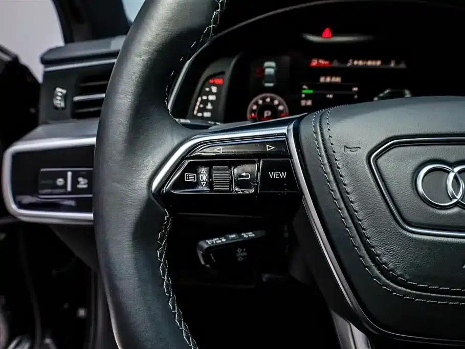 Audi A6L 2023 Facelift 45 TFSI Dynamic Edition — миниатюра 15