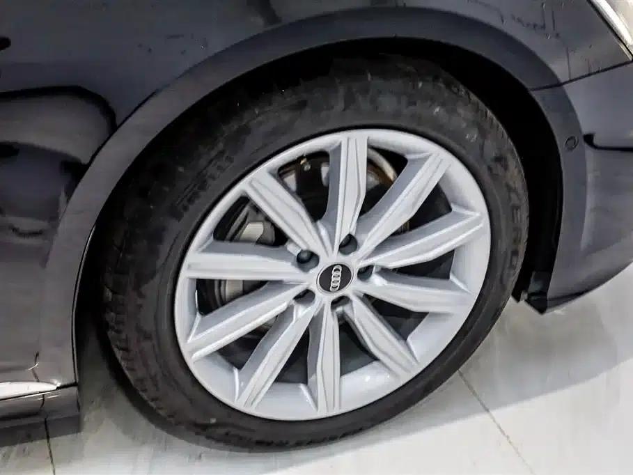 Audi A6L 2023 Facelift 45 TFSI Dynamic Edition — миниатюра 32