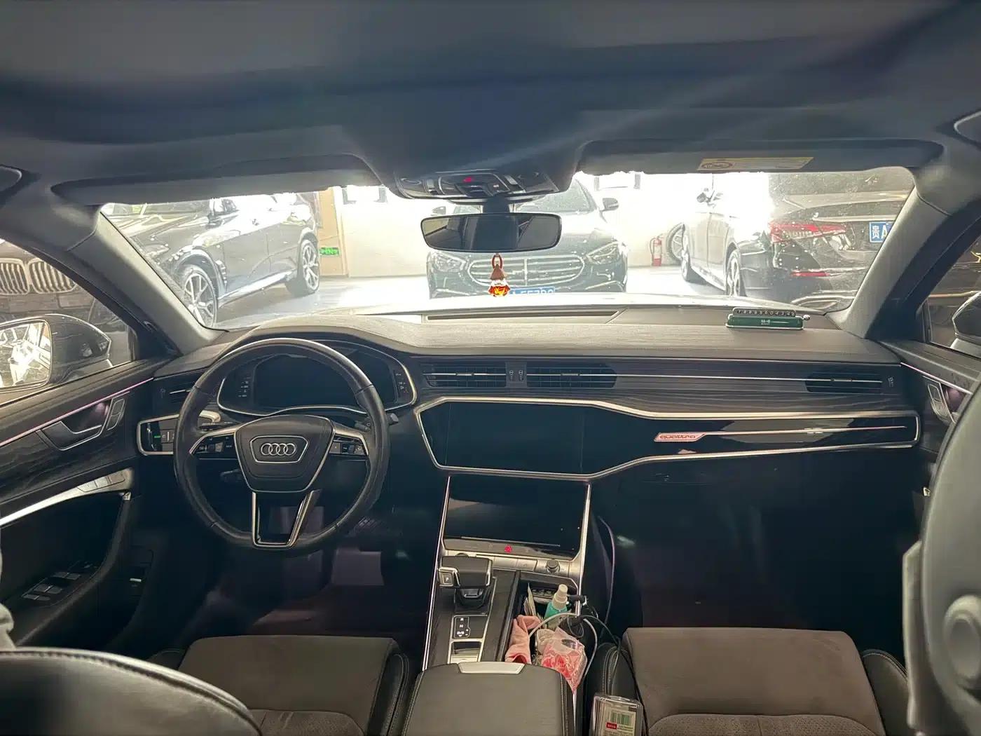 Audi A6L 2024 45 TFSI quattro Premium Dynamic Edition — миниатюра 3