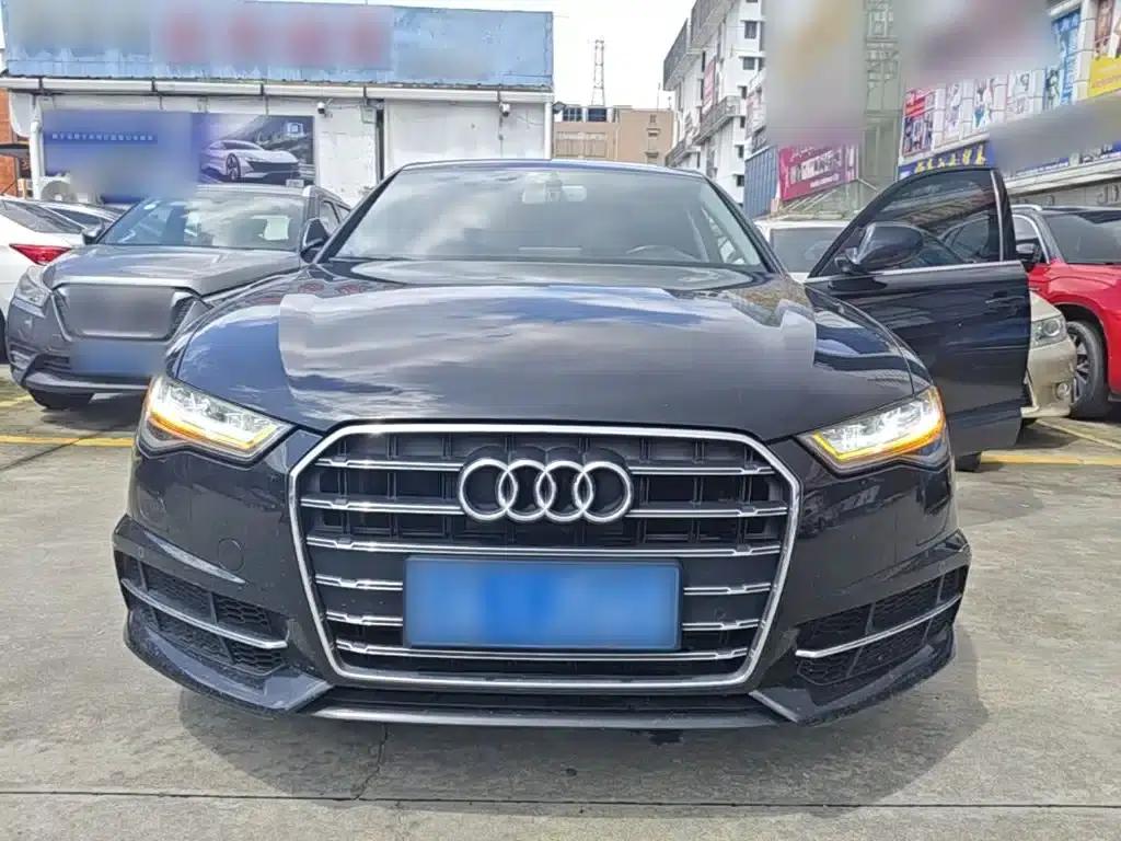 Audi A6L 2018 30th Anniversary Edition 35 TFSI Fashion Model — миниатюра 3