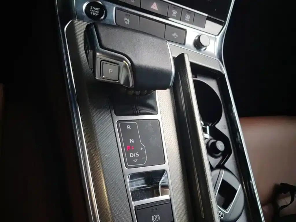 Audi A6L 2021 45 TFSI Premium Elegance Edition — миниатюра 14