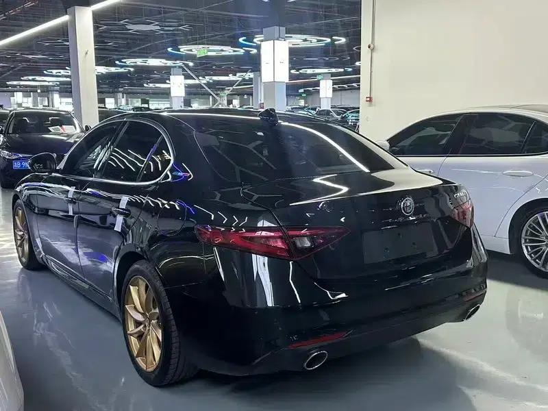 Giulia Juliet 2020 2.0T 280HP Luxury Edition — миниатюра 4