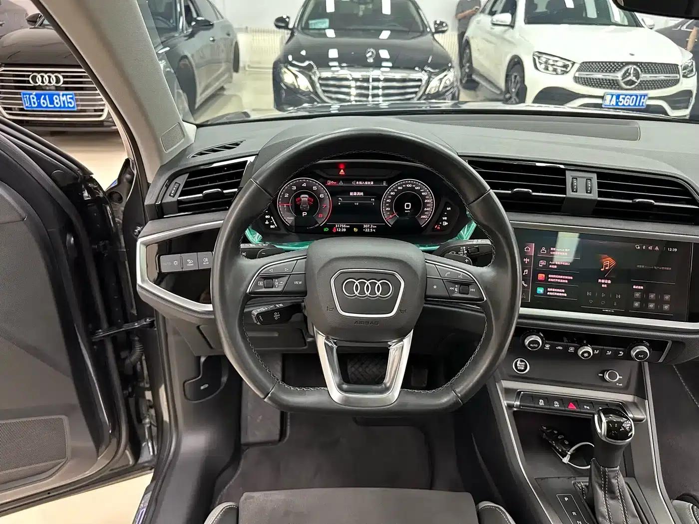 Audi Q3 2023 35 TFSI Fashion Dynamic (1.4T) — миниатюра 13