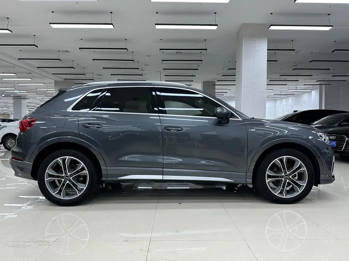 Audi Q3 2023 35 TFSI Fashion Dynamic (1.4T) — миниатюра 5