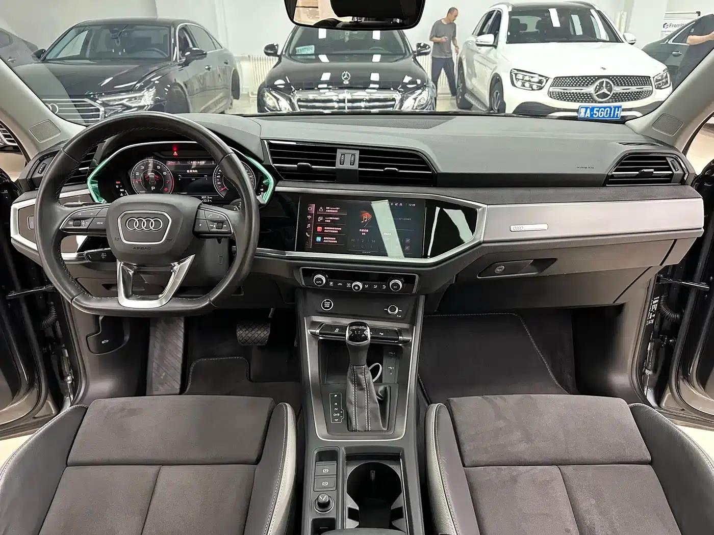 Audi Q3 2023 35 TFSI Fashion Dynamic (1.4T) — миниатюра 6