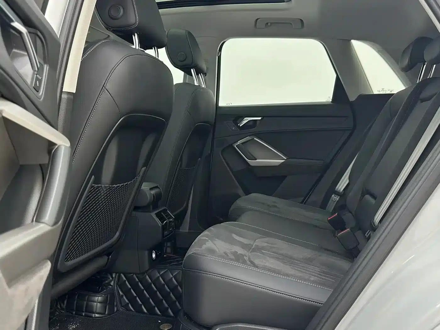 Audi Q3 2023 35 TFSI Fashion Dynamic (1.4T) — миниатюра 7