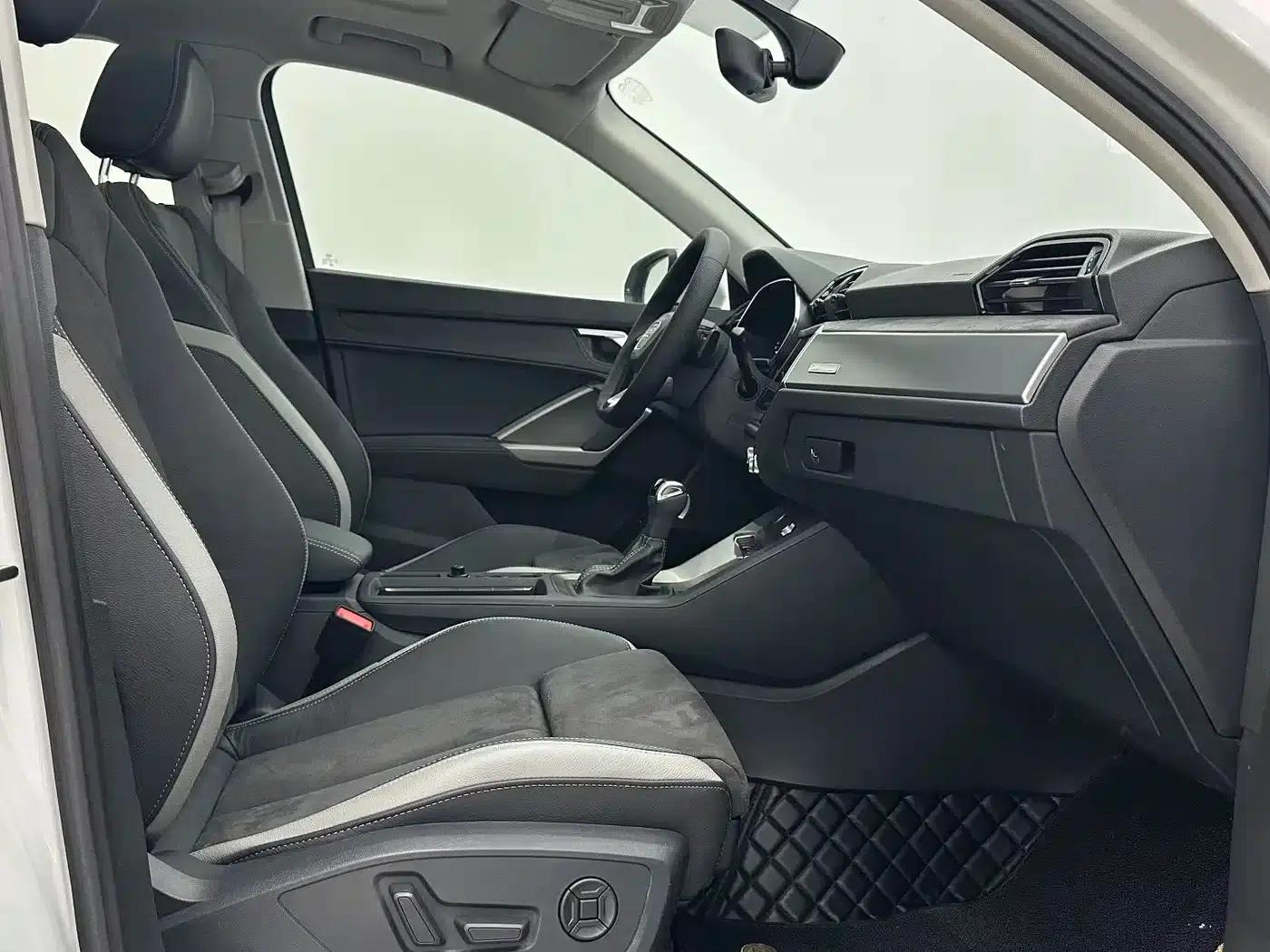 Audi Q3 2023 35 TFSI Fashion Dynamic (1.4T) — миниатюра 9